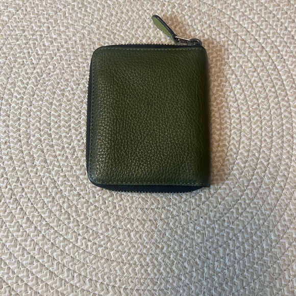 Coach Green Pebbled Leather Zip Wallet - Picture 5 of 7